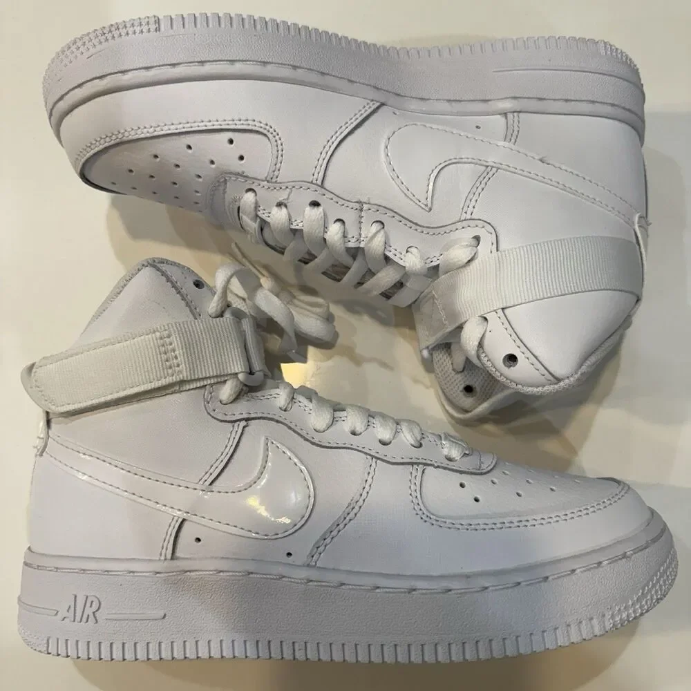 Nike Air Force 1 High (Gs) Triple White White-White-White Sz 7Y [653998-100]